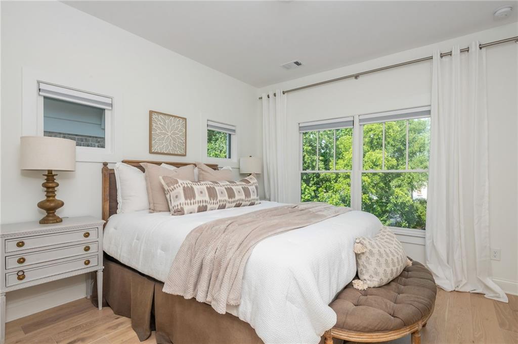 100 Villa Magnolia Lane