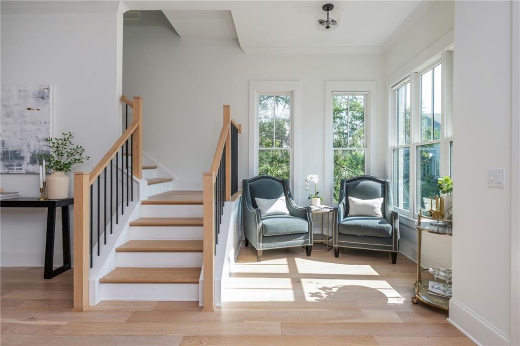 100 Villa Magnolia Lane