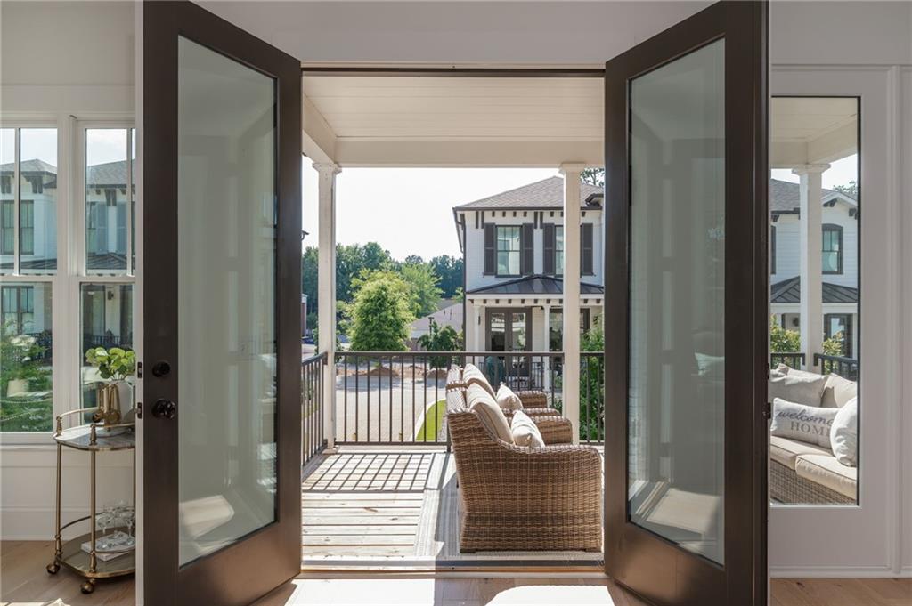 100 Villa Magnolia Lane