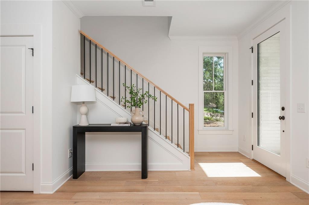 100 Villa Magnolia Lane