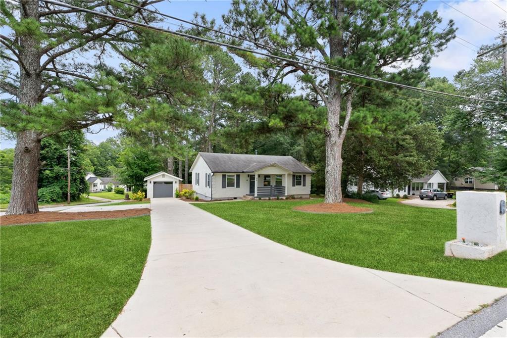 96 Senoia Road