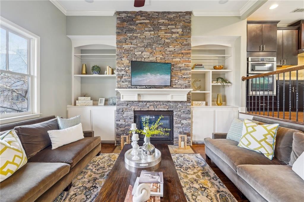 255 Southerland Terrace NE Unit 207