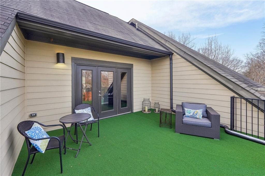 255 Southerland Terrace NE Unit 207