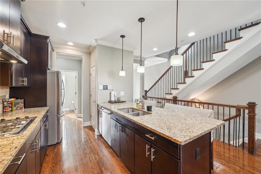 255 Southerland Terrace NE Unit 207