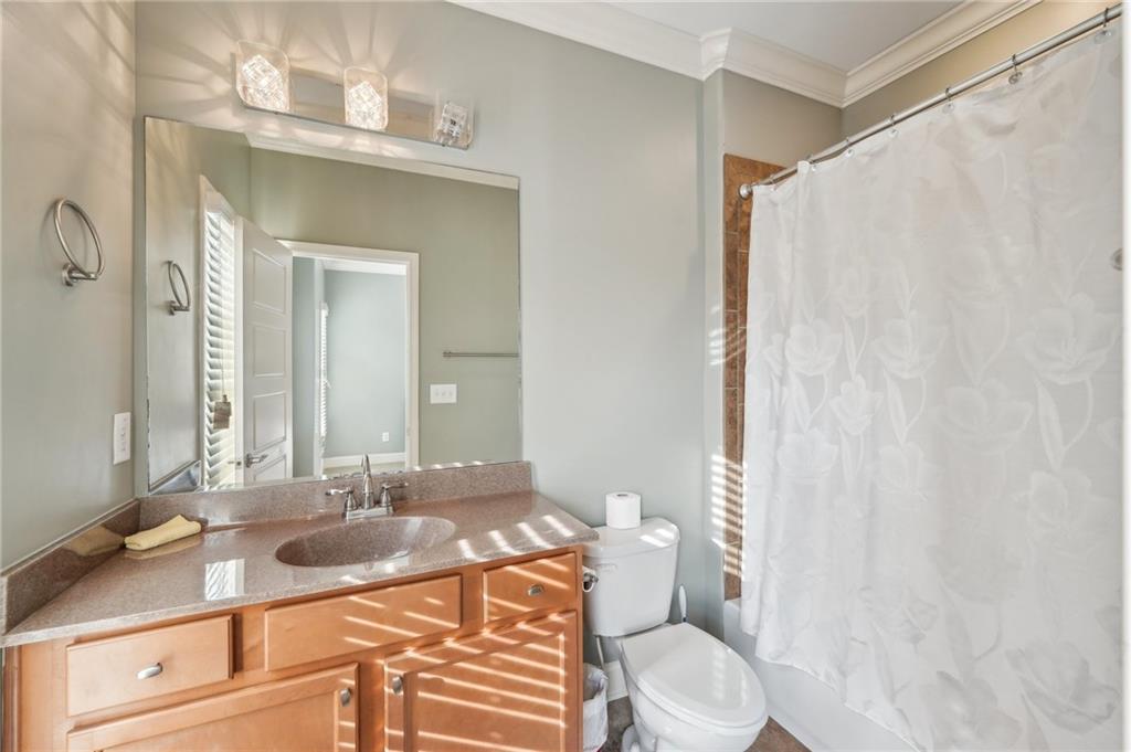 255 Southerland Terrace NE Unit 207