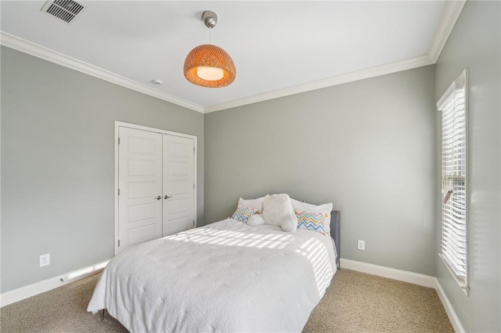 255 Southerland Terrace NE Unit 207