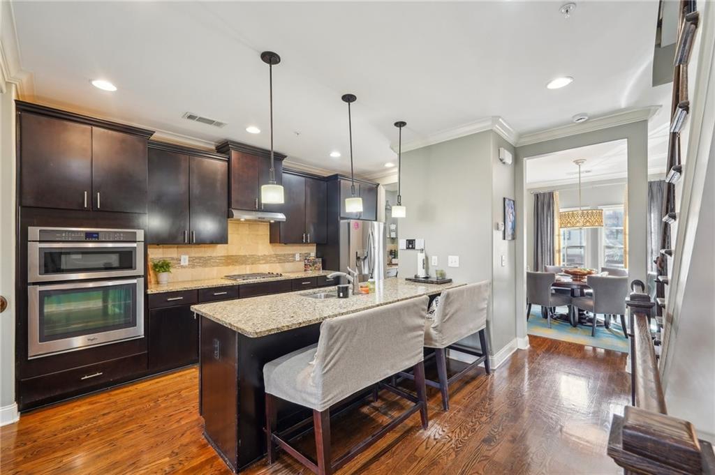 255 Southerland Terrace NE Unit 207