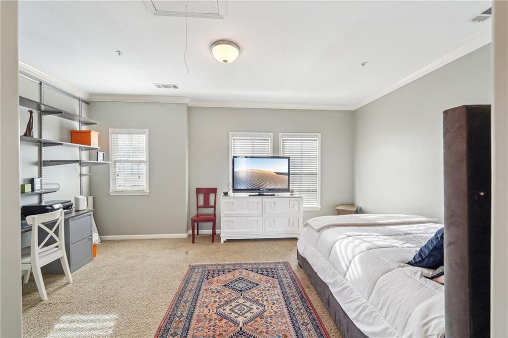 255 Southerland Terrace NE Unit 207