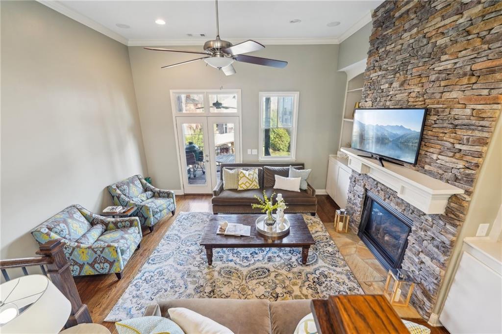 255 Southerland Terrace NE Unit 207