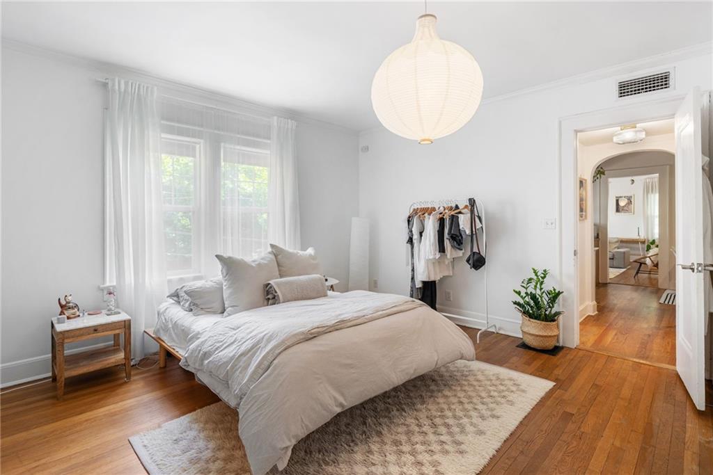 830 Barnett Street NE Unit 2
