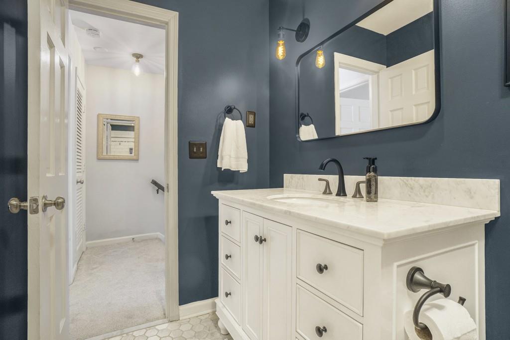 1101 Collier Road NW Unit K5