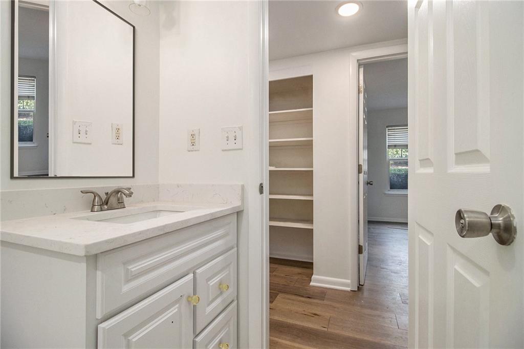 1150 Collier Road NW Unit A1