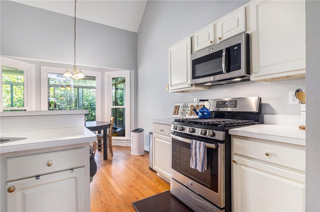 1469 Crescent Walk