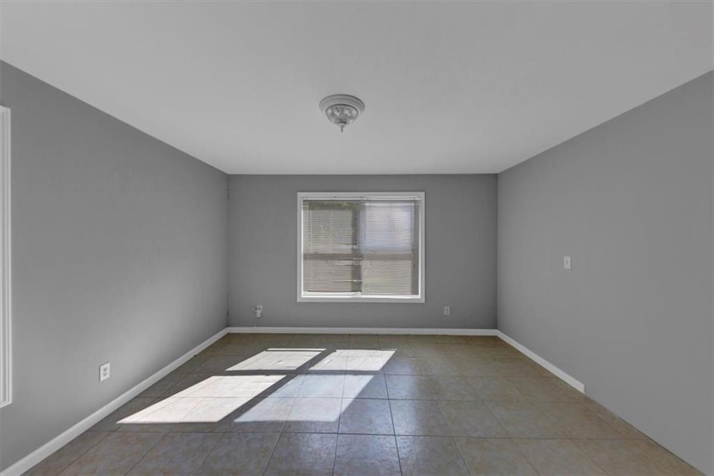 27 Spur Court