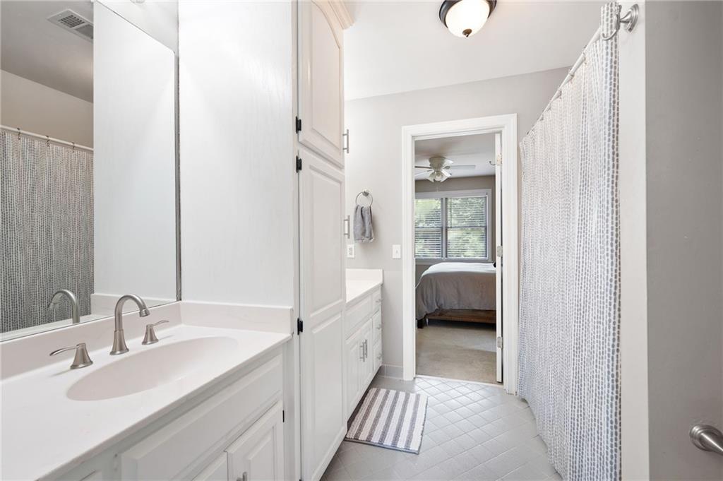 1642 Reflections Trail