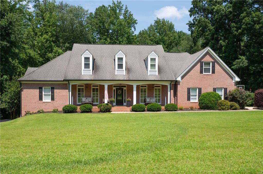 1642 Reflections Trail