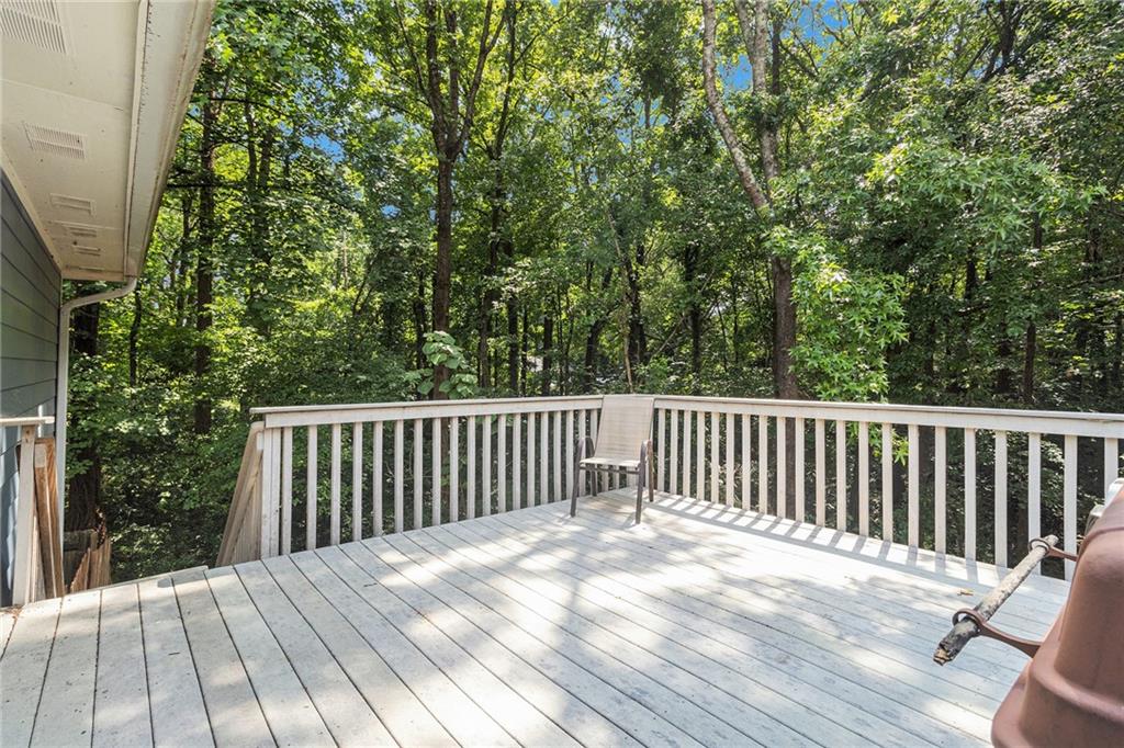 1402 McLendon Drive