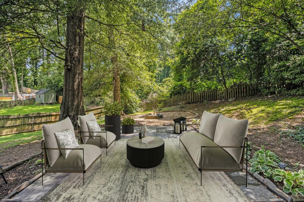 1621 Northlake Springs Court