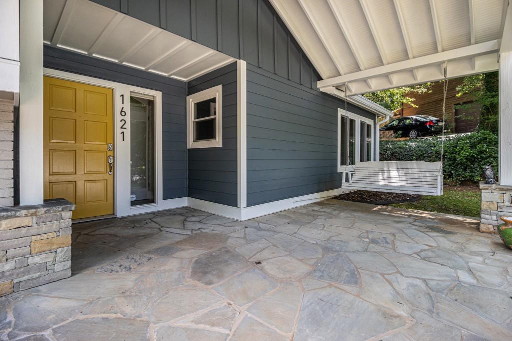 1621 Northlake Springs Court