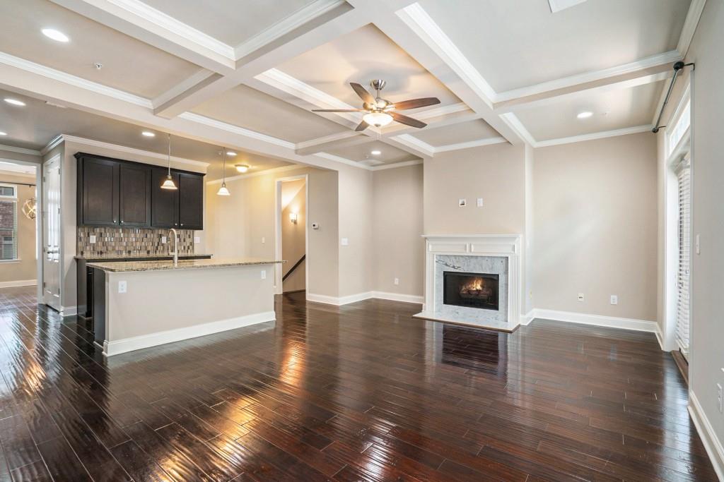 612 Luckett Court