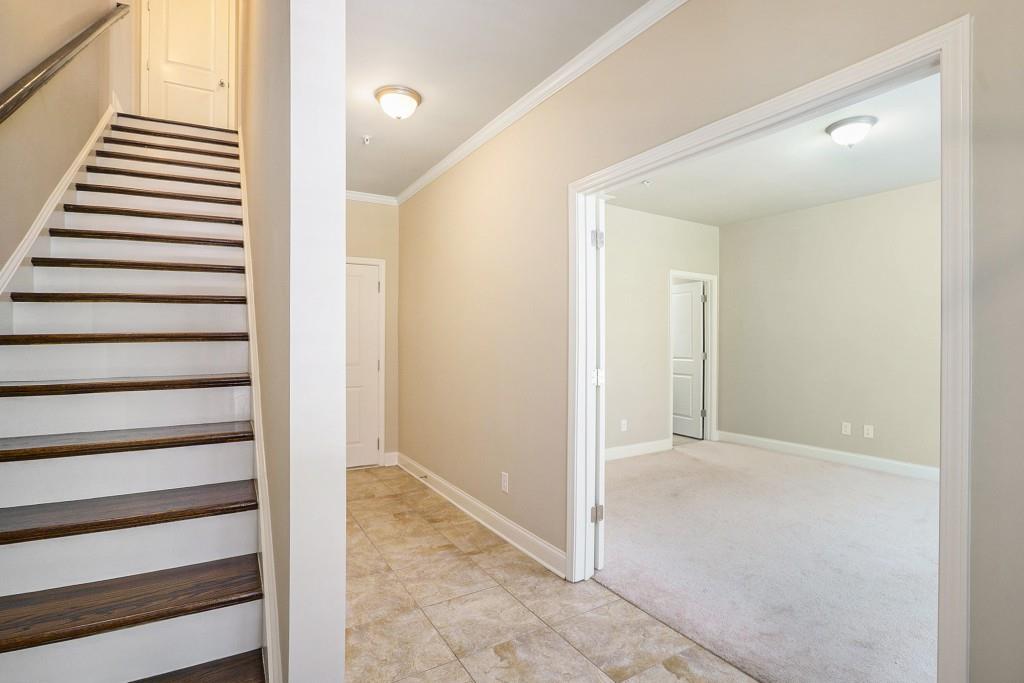 612 Luckett Court