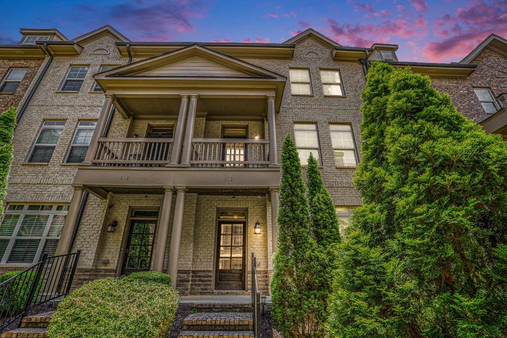 612 Luckett Court