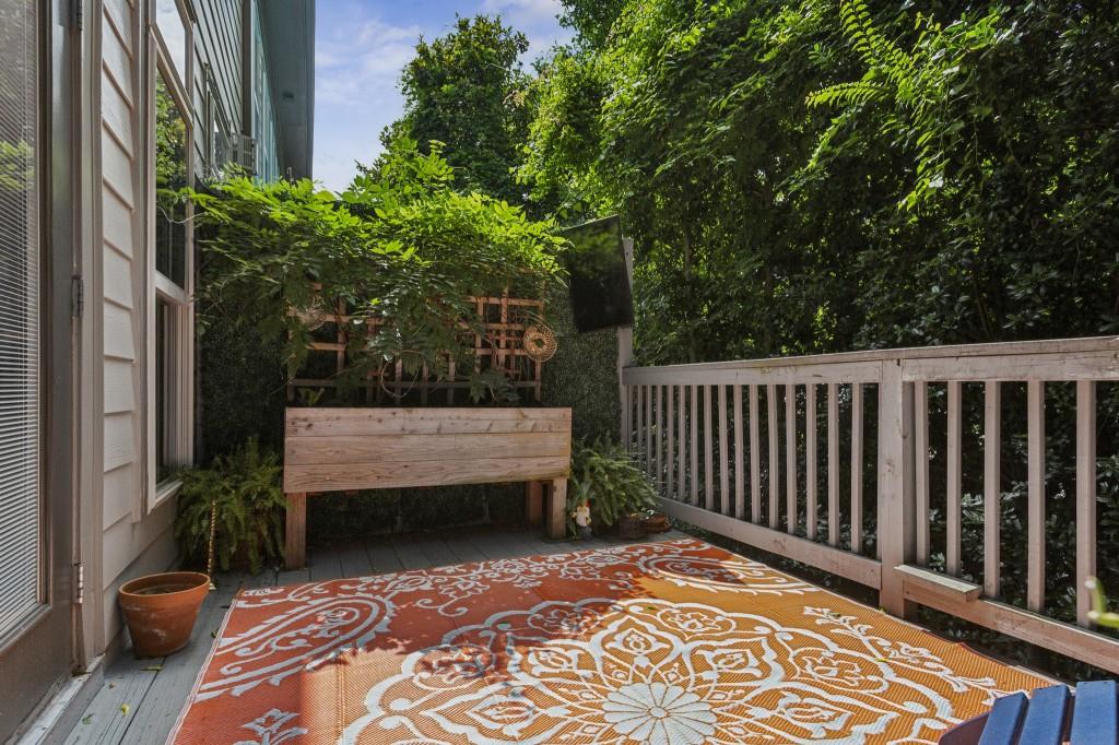 2442 Crescent Park Court