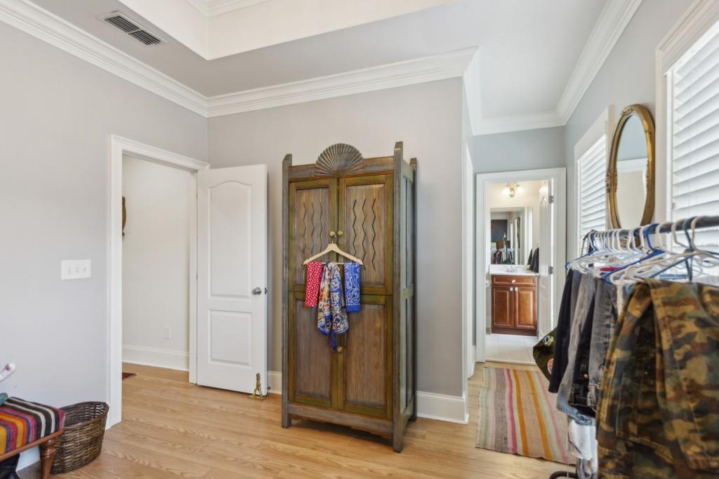 2442 Crescent Park Court