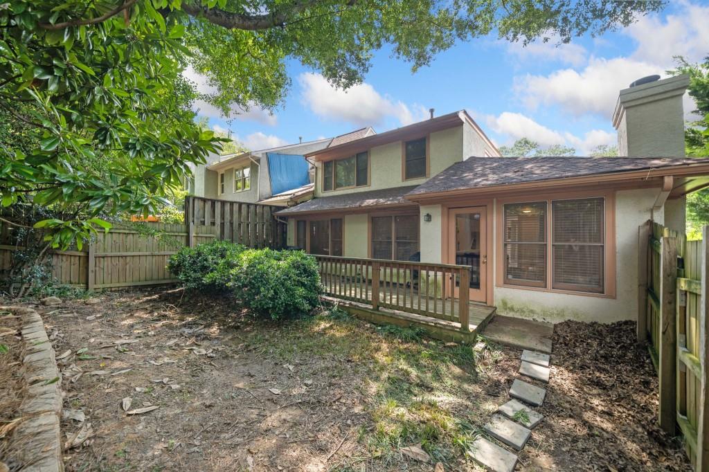 1480 Briaroaks Trail NE