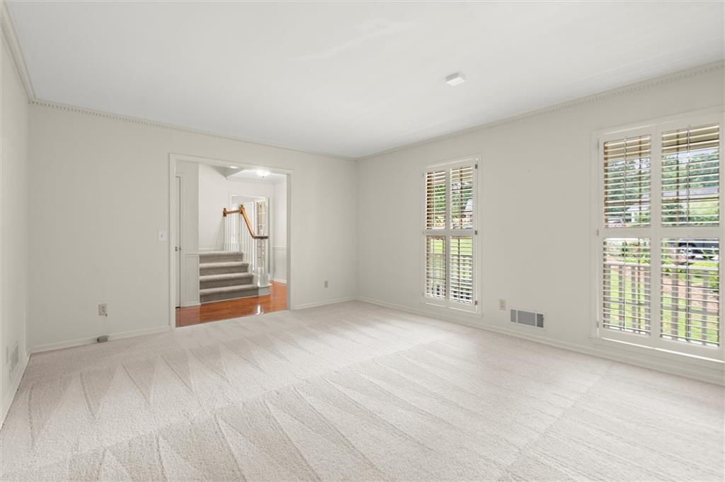 1408 Vernon Ridge Close