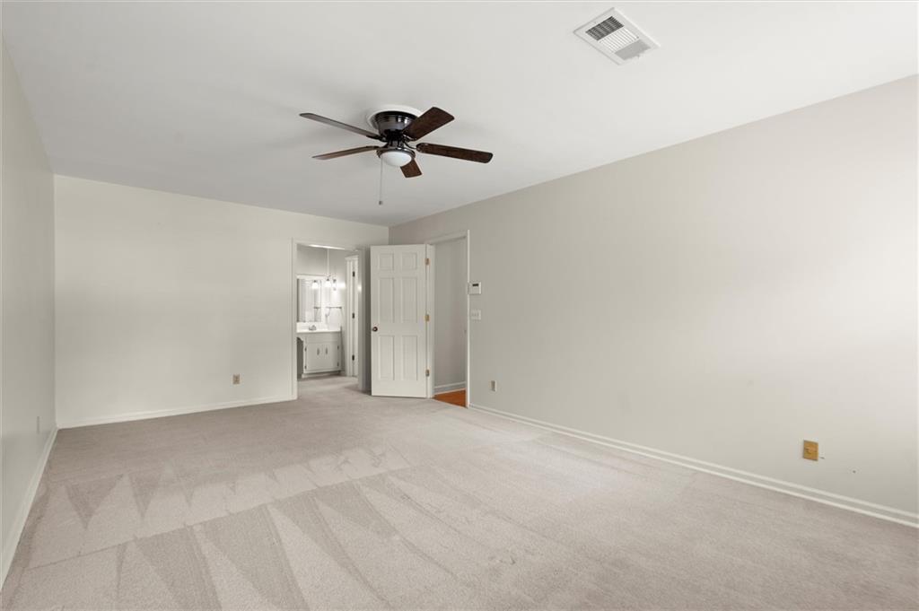 1408 Vernon Ridge Close
