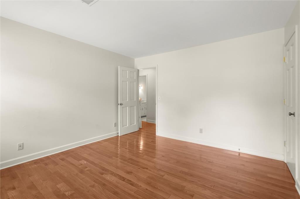 1408 Vernon Ridge Close