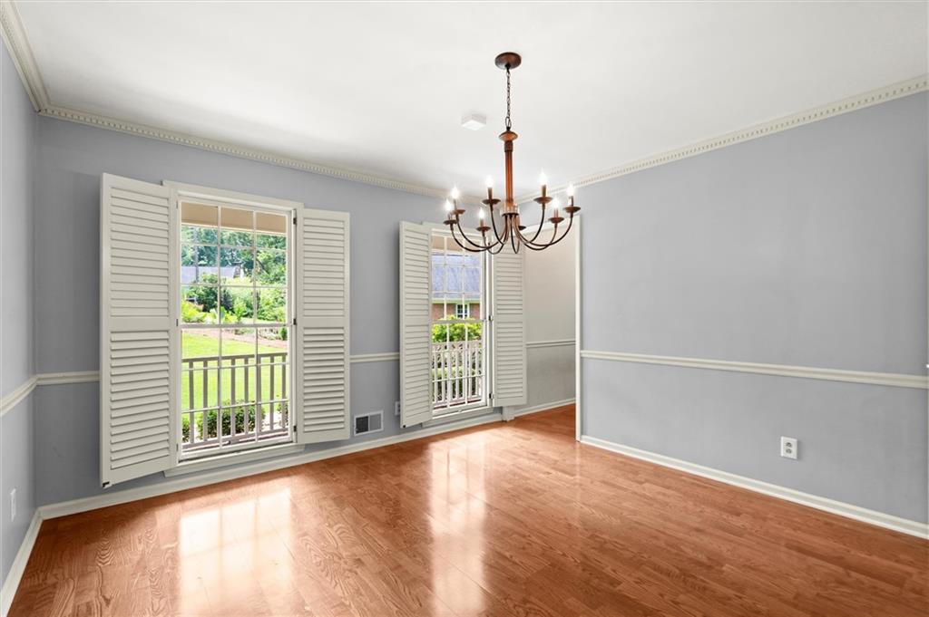 1408 Vernon Ridge Close