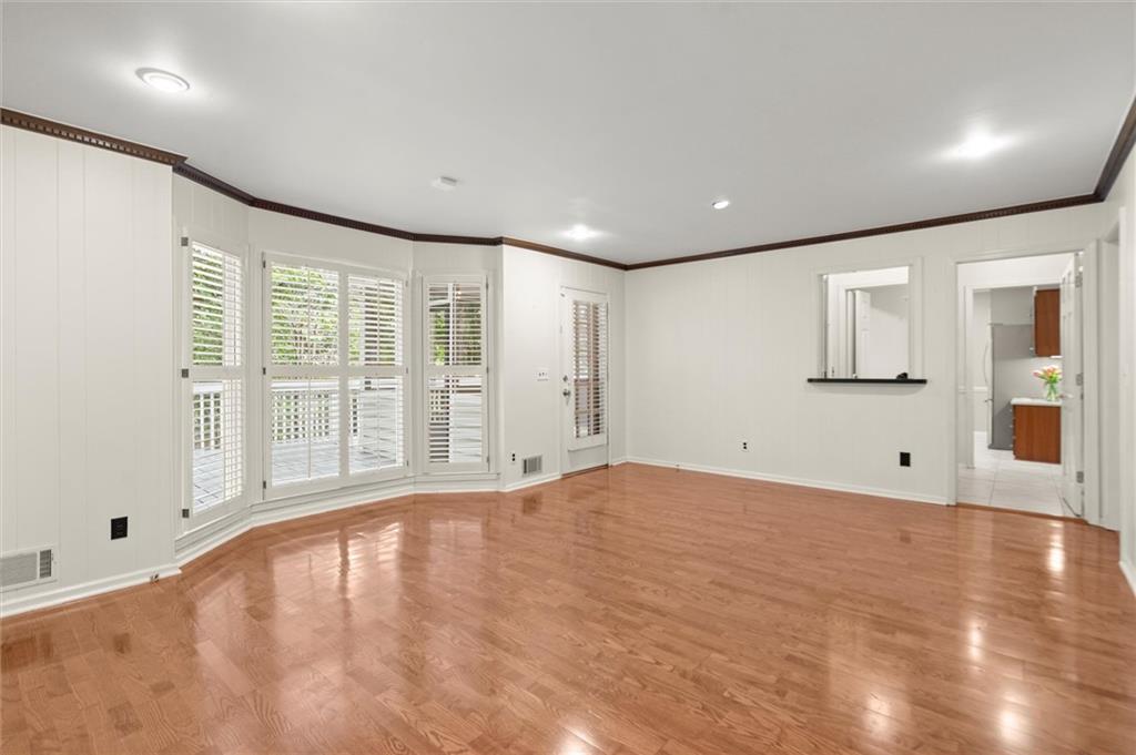 1408 Vernon Ridge Close