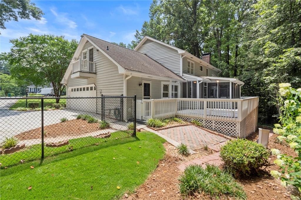 1408 Vernon Ridge Close