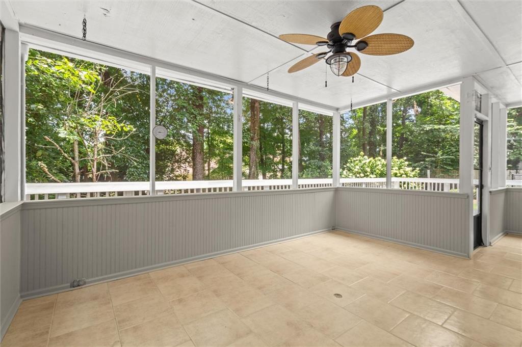 1408 Vernon Ridge Close