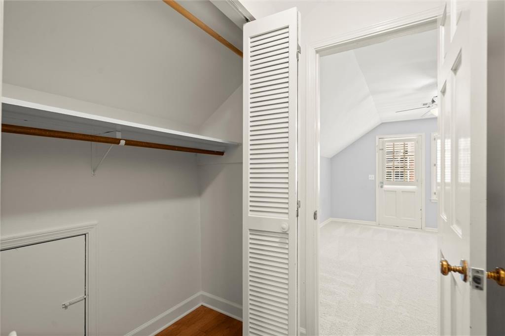 1408 Vernon Ridge Close