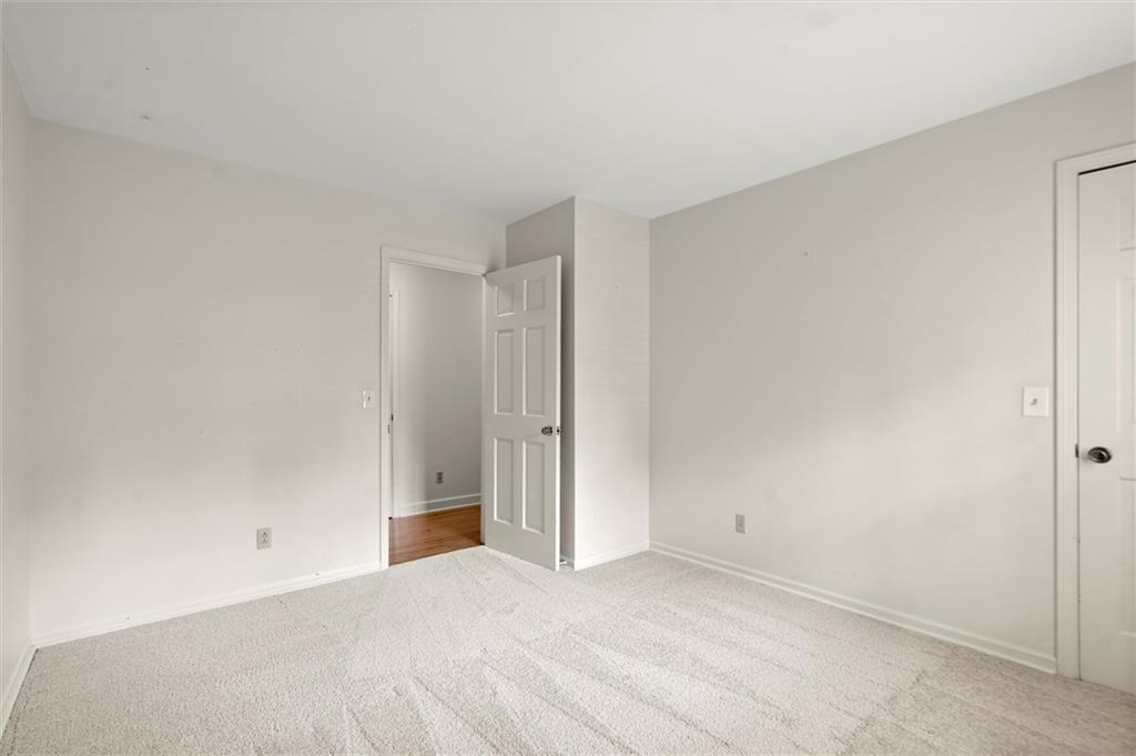 1408 Vernon Ridge Close