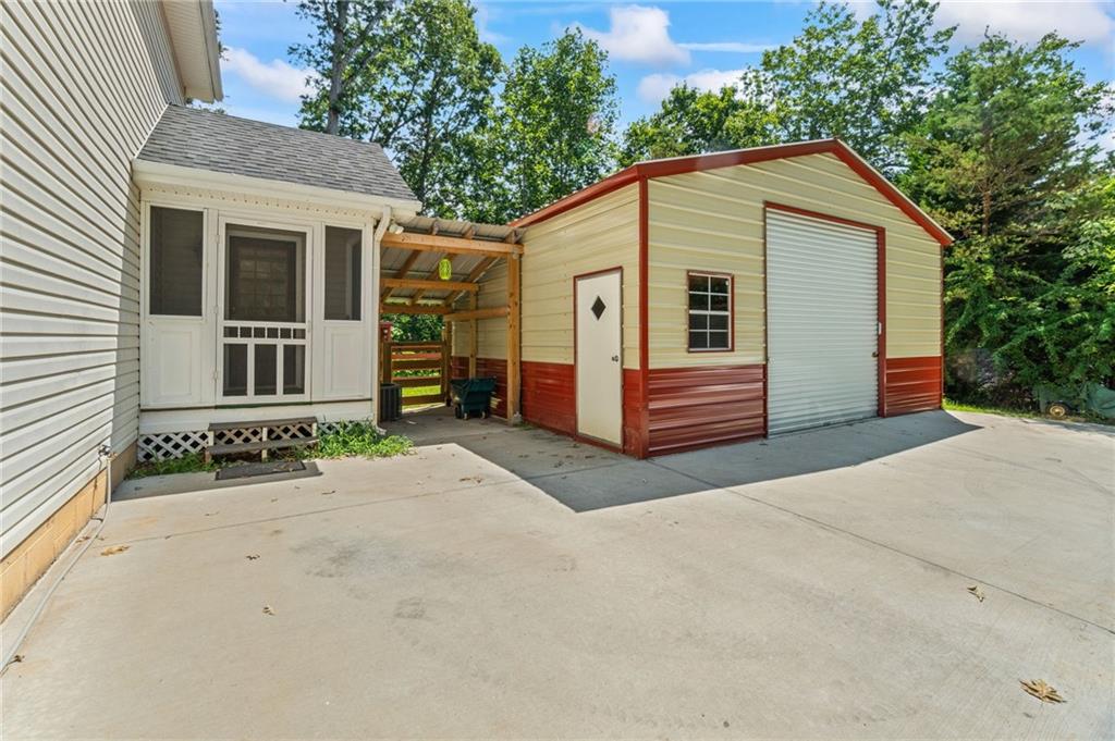 1896 Duffy Grizzle Road