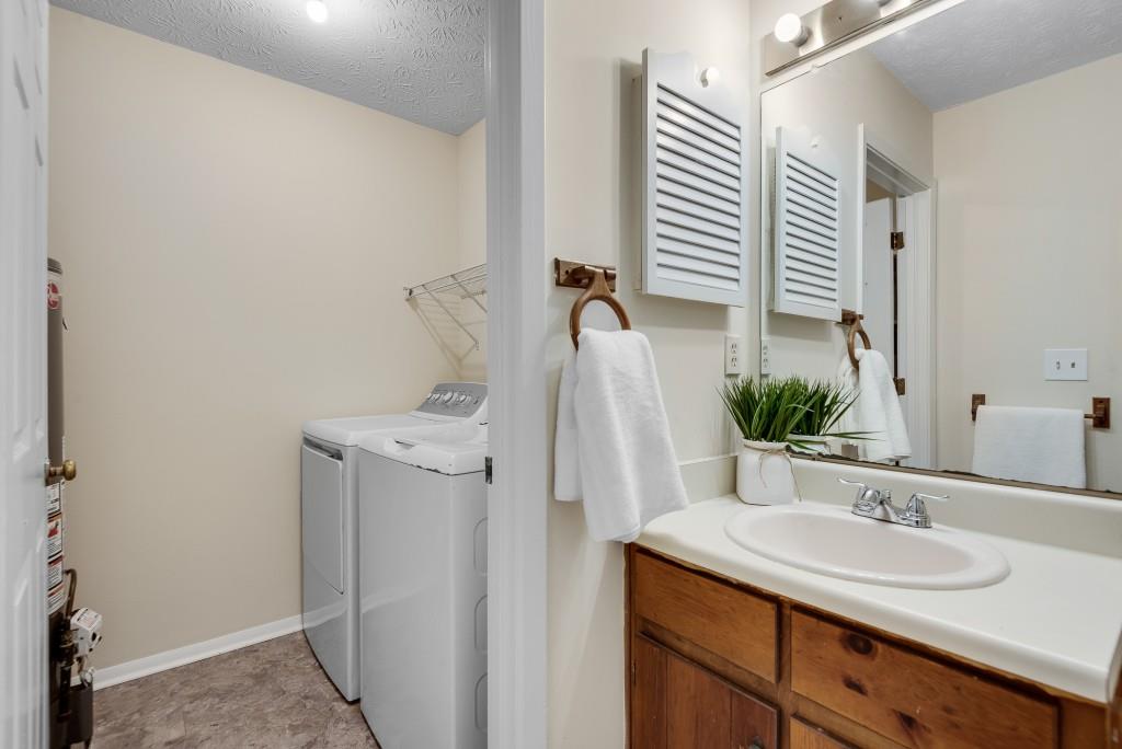 1254 Old Countryside Circle