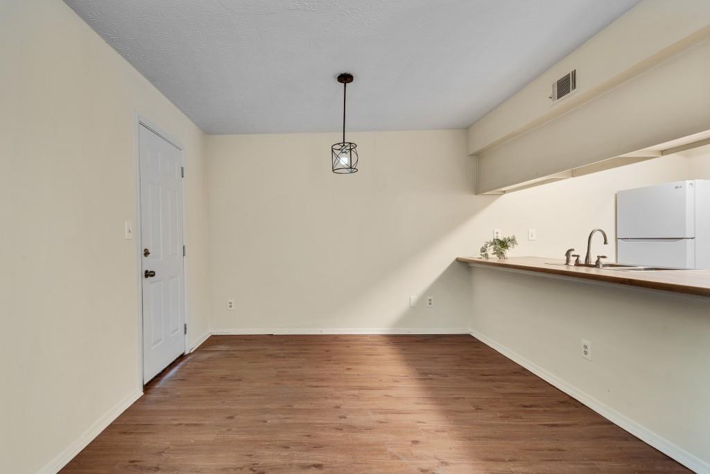 1254 Old Countryside Circle