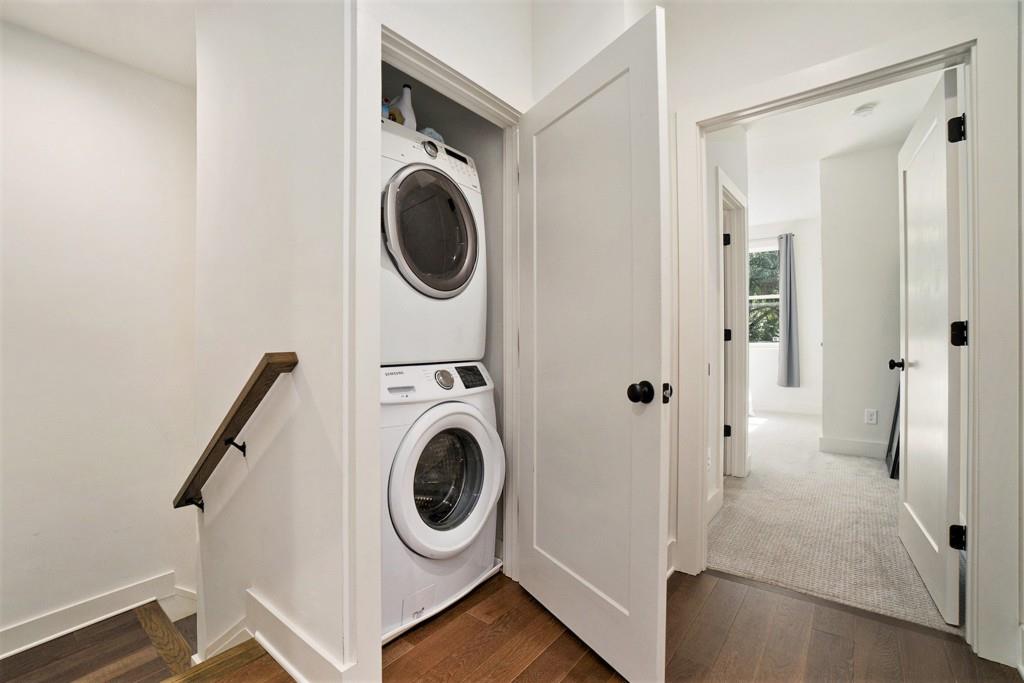 1350 May Avenue SE Unit 4