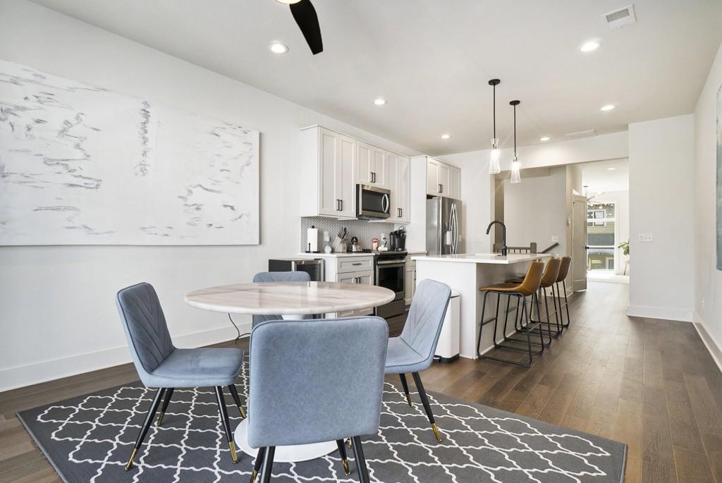 1350 May Avenue SE Unit 4