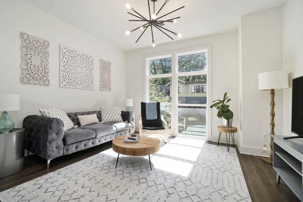 1350 May Avenue SE Unit 4