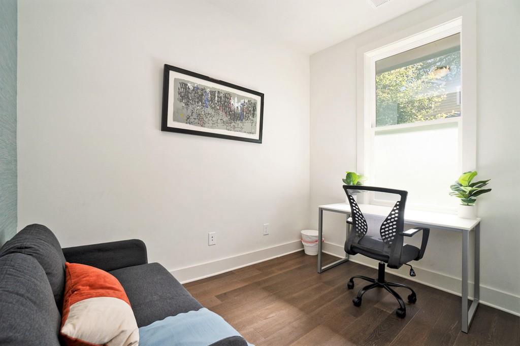1350 May Avenue SE Unit 4