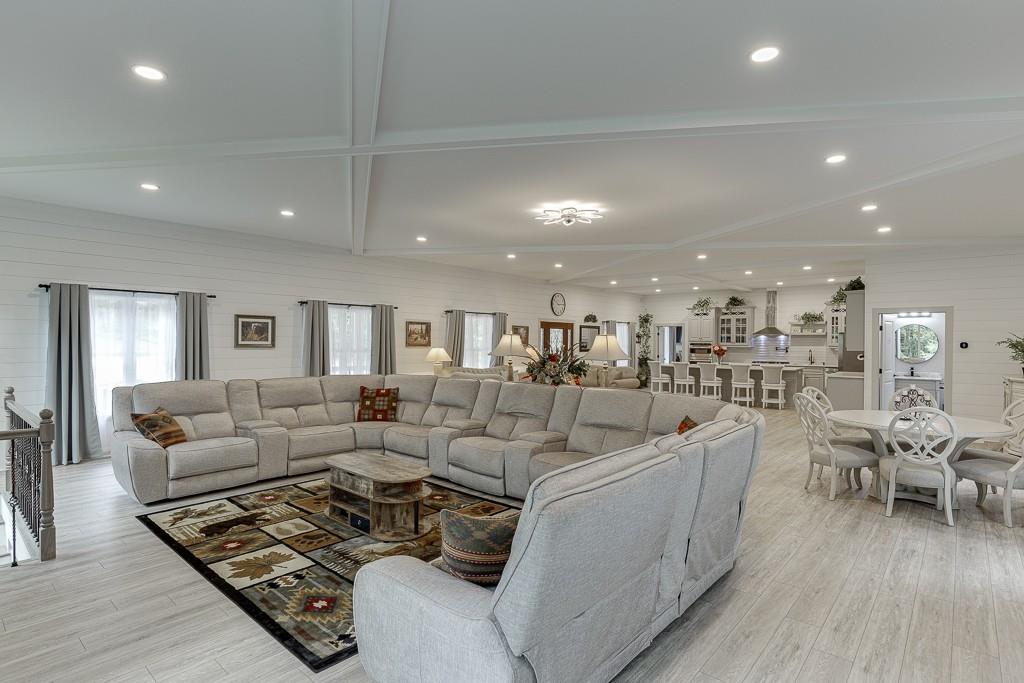 761 E Wolf Creek Road