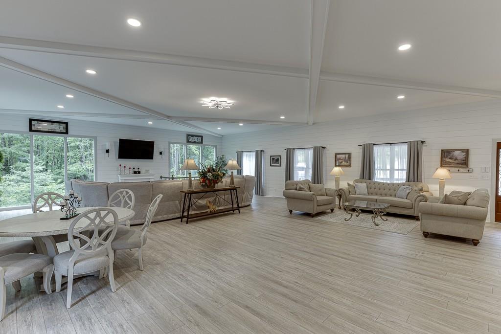 761 E Wolf Creek Road