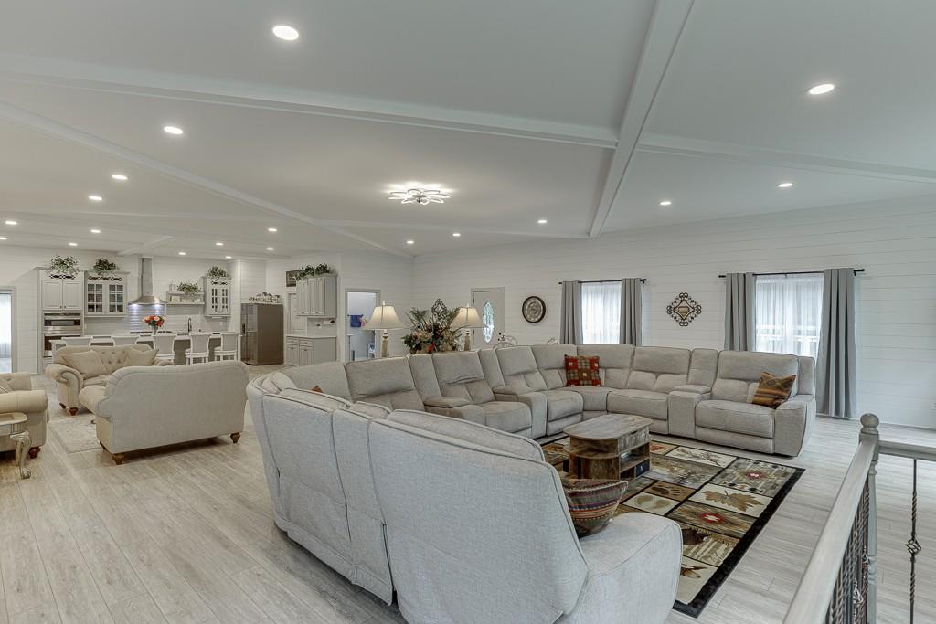 761 E Wolf Creek Road