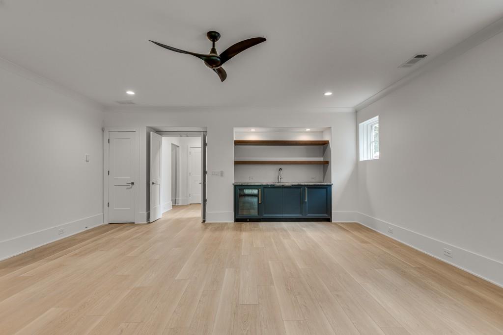 1258 Reeder Circle