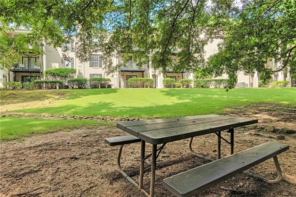 3623 Essex Avenue Unit 41